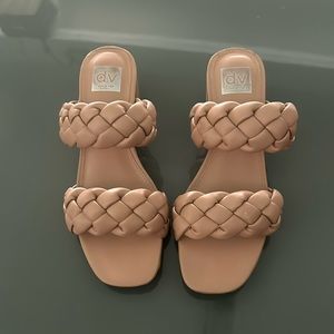 Like new Dolce Vita block heel braided tan sandals